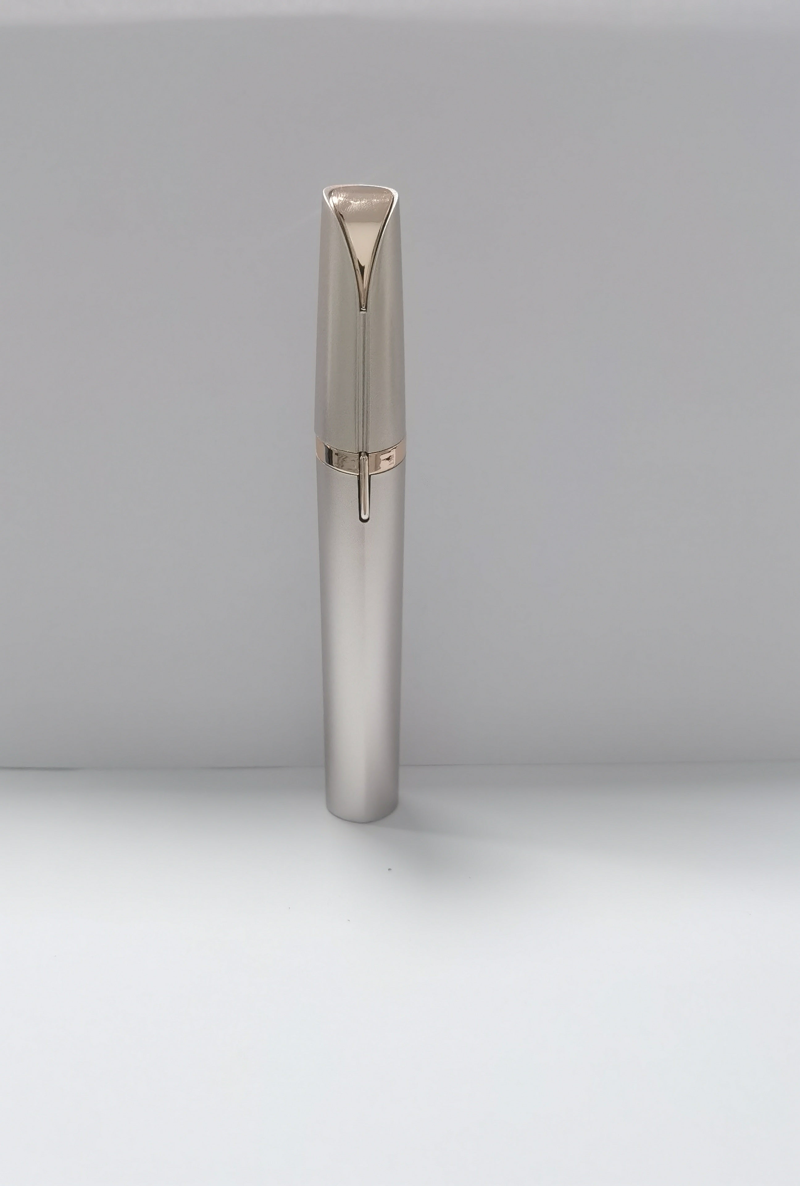 Best Mini Electric Eyebrow Trimmer Lipstick Brows Pen Hair Remover Painless Razor Epilator with LED Light