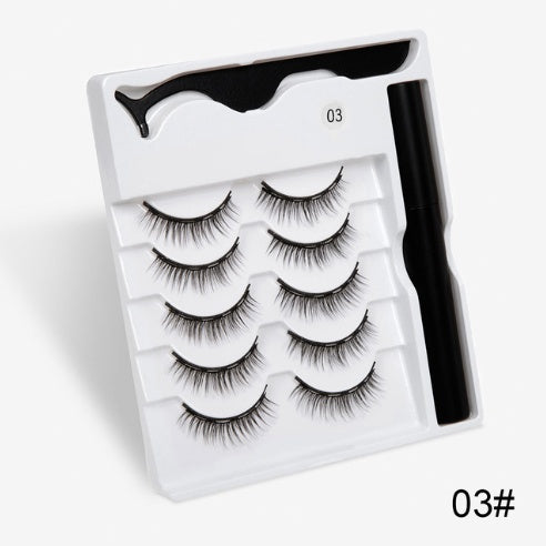 Very Good Quality- A Pair Of False Eyelashes With Magnets In Fashion