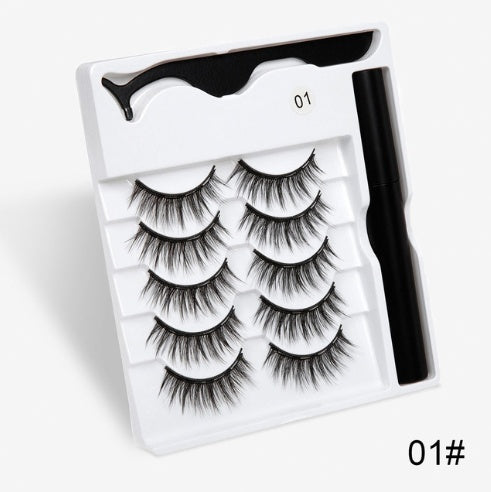 Very Good Quality- A Pair Of False Eyelashes With Magnets In Fashion