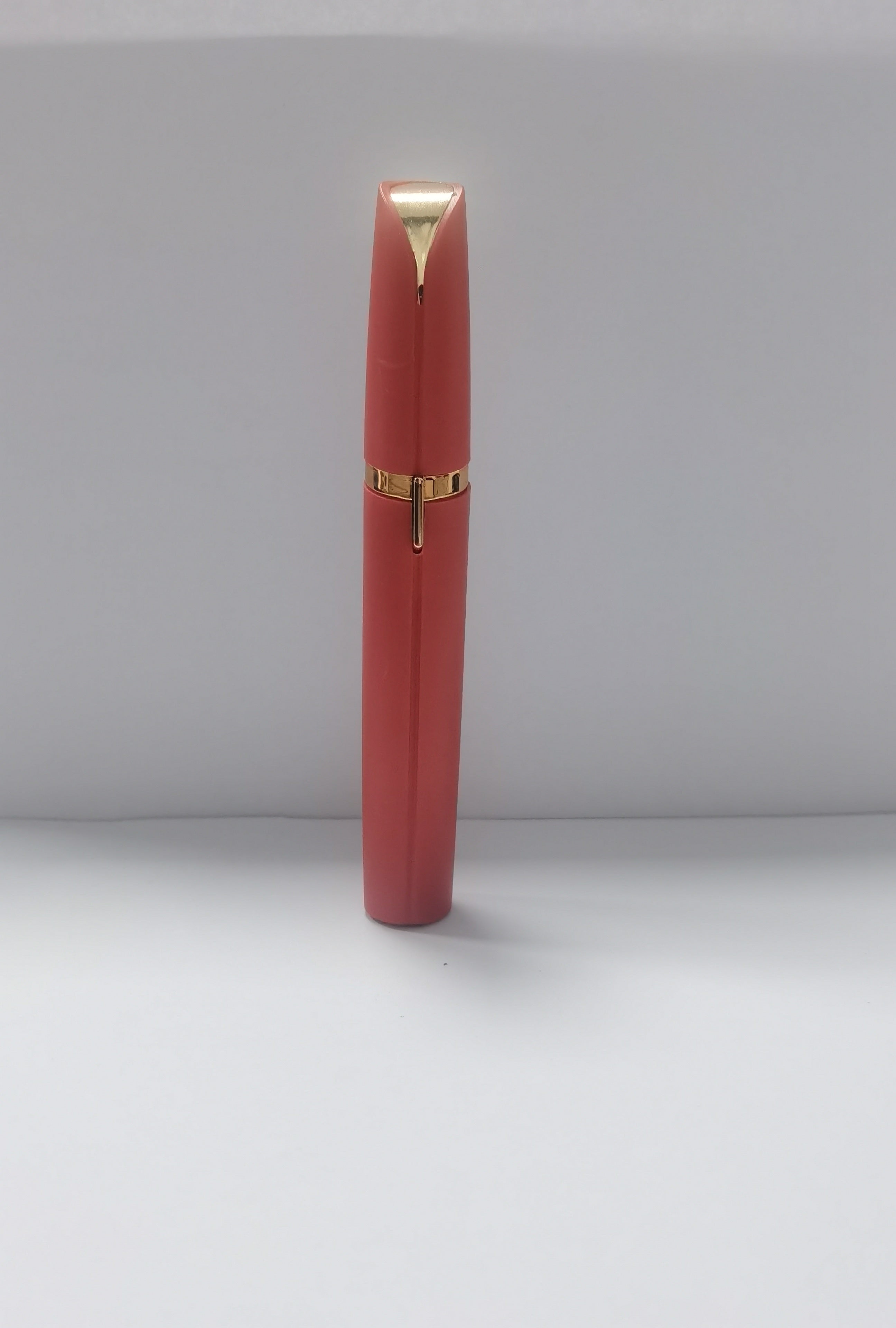 Best Mini Electric Eyebrow Trimmer Lipstick Brows Pen Hair Remover Painless Razor Epilator with LED Light