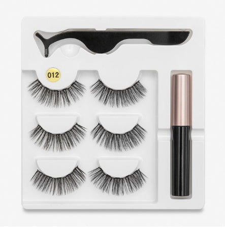 Very Good Quality- A Pair Of False Eyelashes With Magnets In Fashion