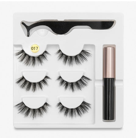 Very Good Quality- A Pair Of False Eyelashes With Magnets In Fashion
